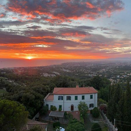 Villa Gemma Livorno Bagian luar foto